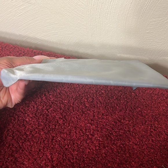 TUMI Bundle of 2 (1st Class Amenity Bags) Gray & Purple - Picture 4 of 13